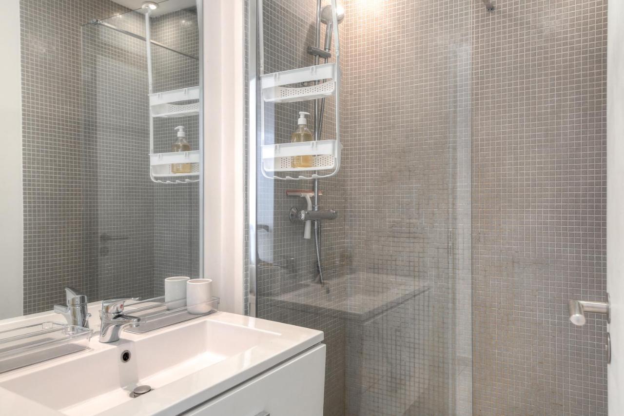 Rocamare Apartment ม็องตง ภายนอก รูปภาพ